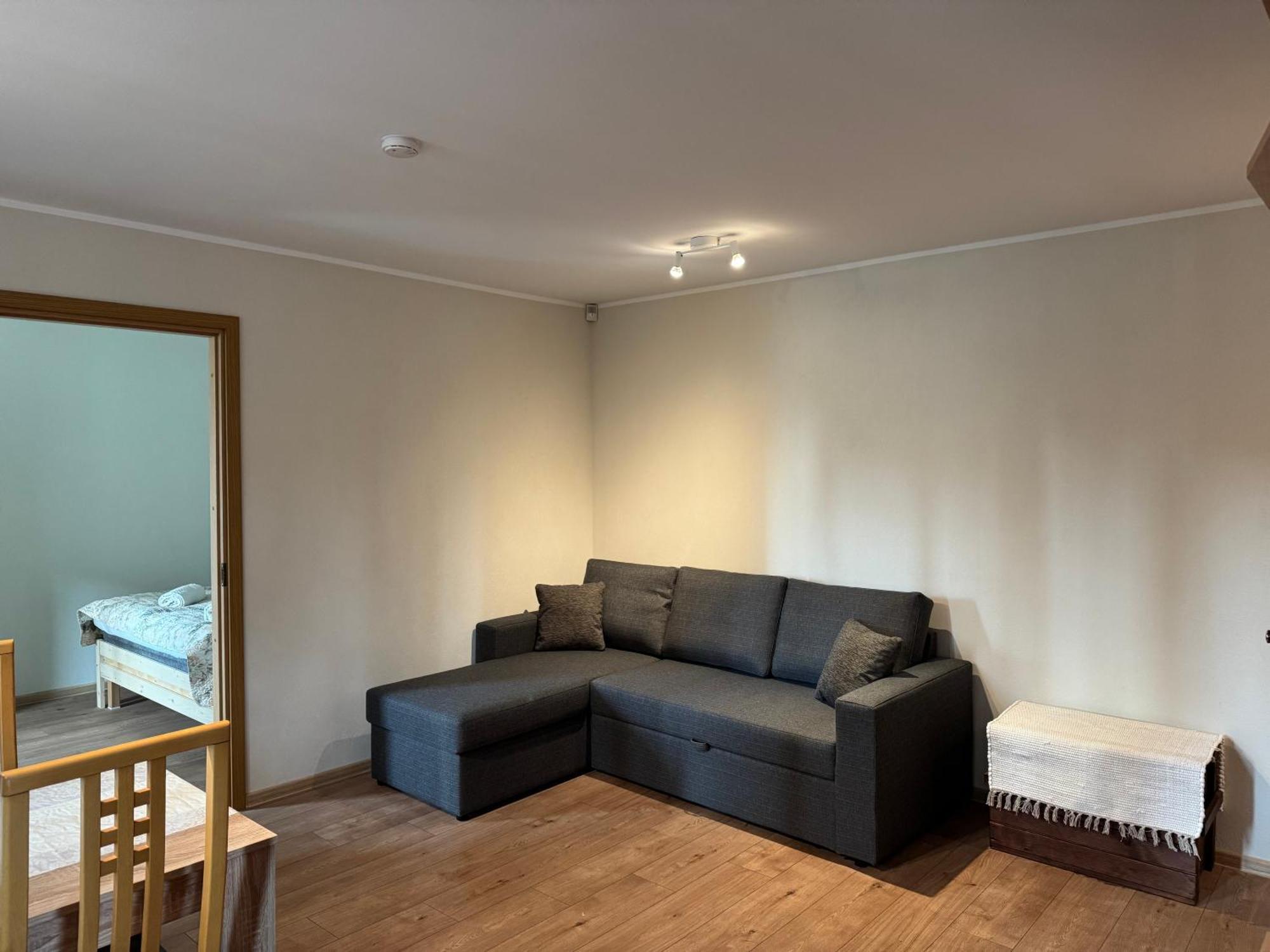 Dikol Two-Room Apartment-Self Check-In & Free Parking Near City Center Tallinn Exterior foto
